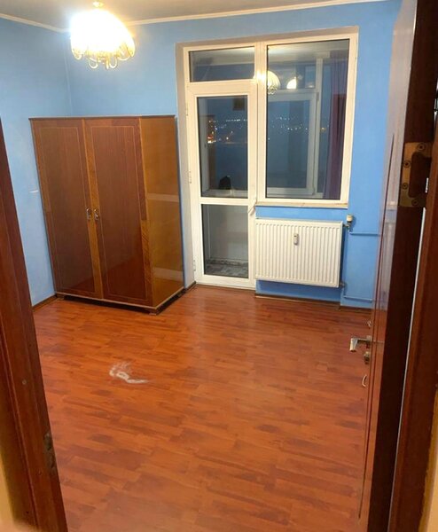 Giurgiului, stradal, bloc reabilitat, fara risc seismic, ocazie,